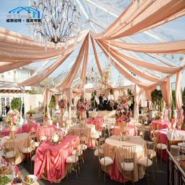 Décorations extérieures de tentes d'événement de mariage avec les ensembles colorés de Tableau de cocktail